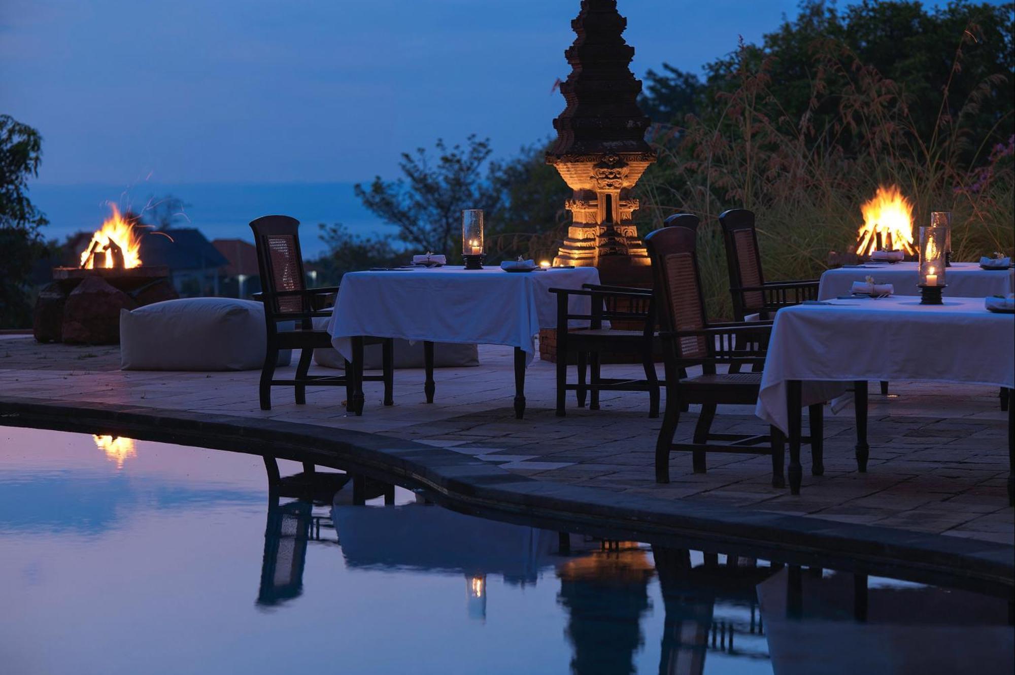 The Damai Villa Lovina  Exterior photo