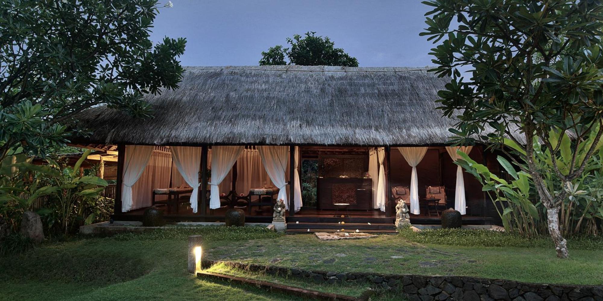 The Damai Villa Lovina  Exterior photo