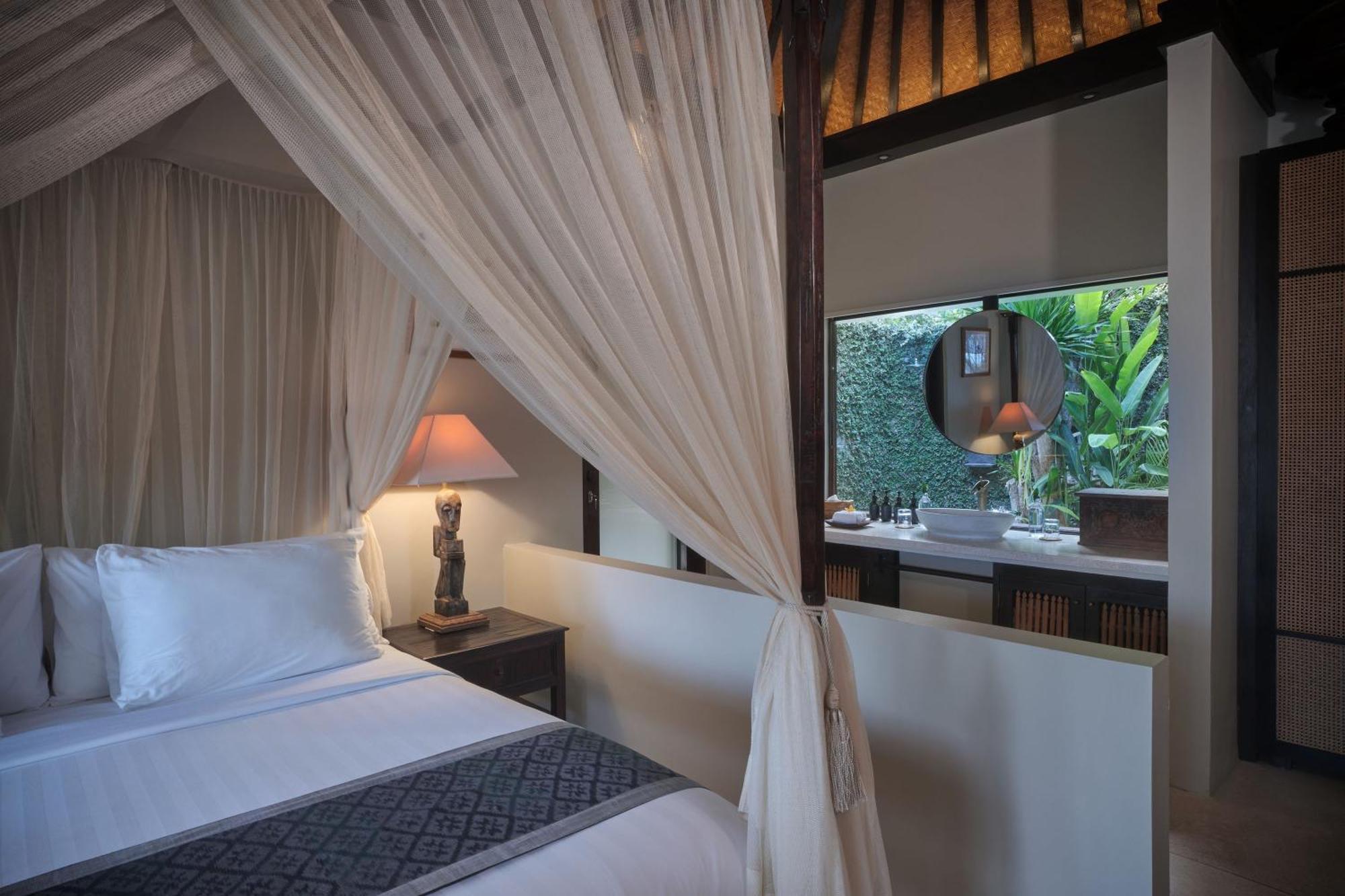 The Damai Villa Lovina  Exterior photo