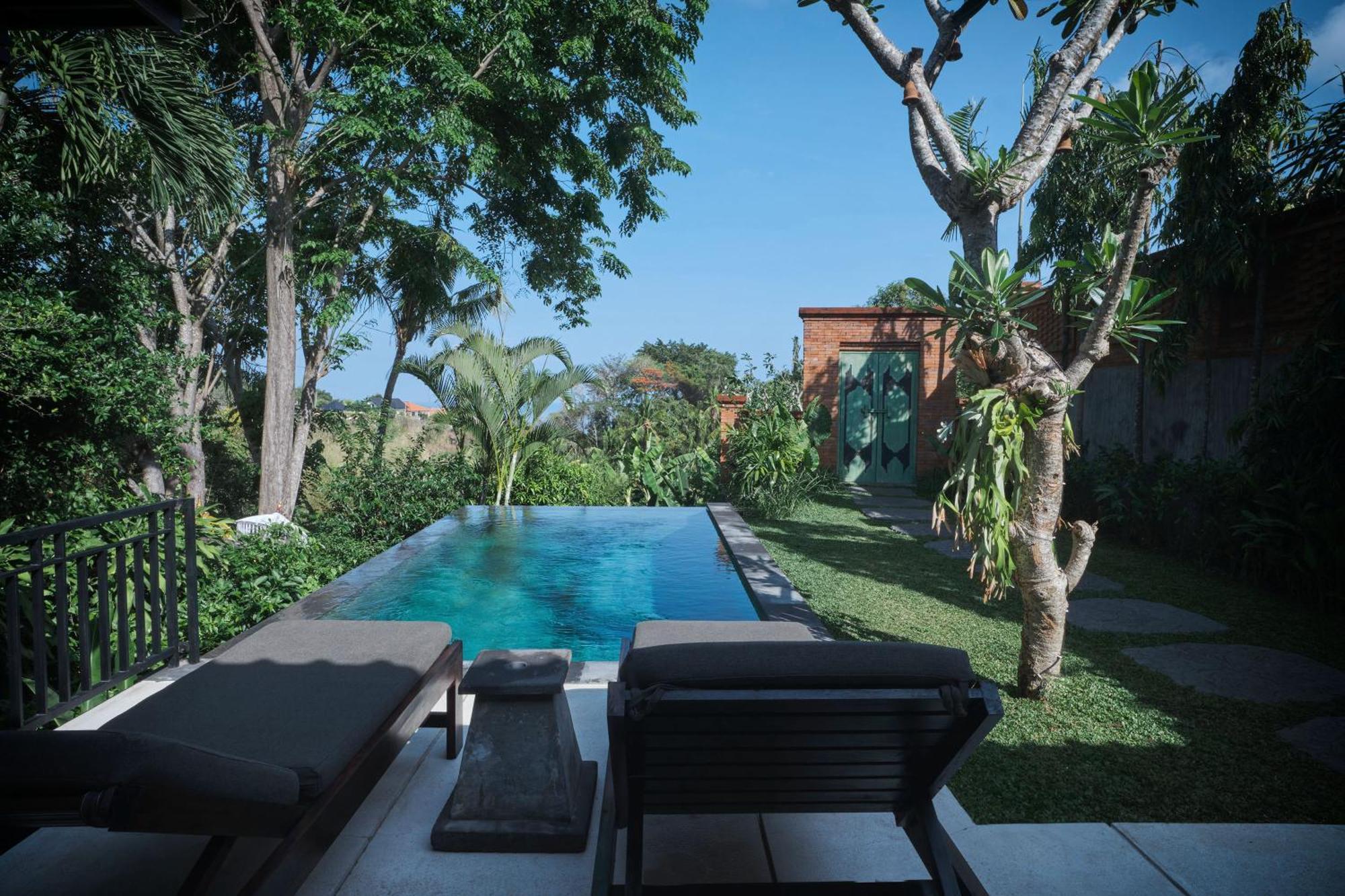The Damai Villa Lovina  Exterior photo