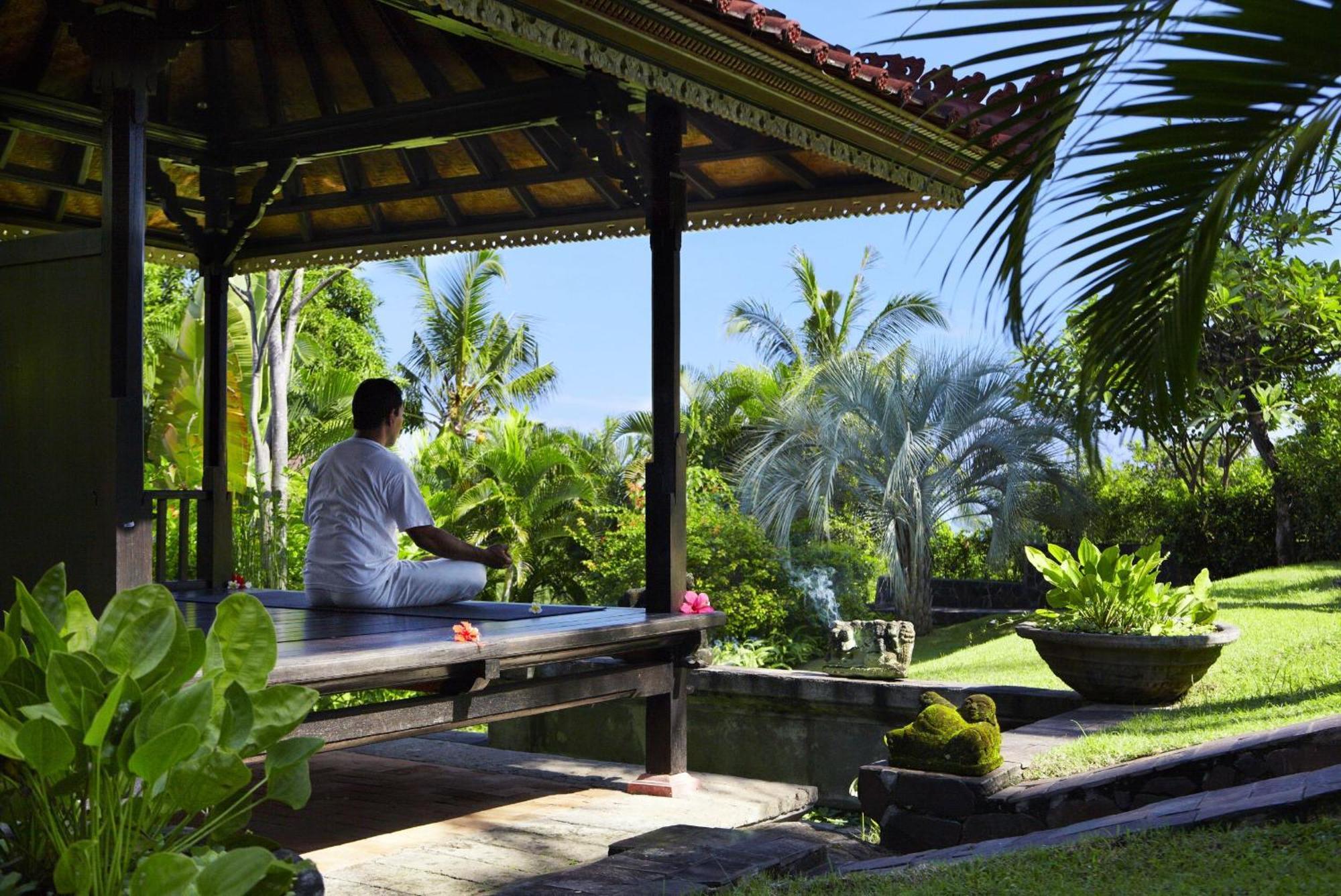 The Damai Villa Lovina  Exterior photo